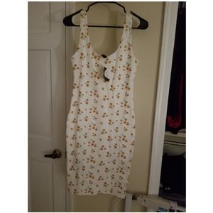 Medium casual floral dress-Forever 21. Never worn